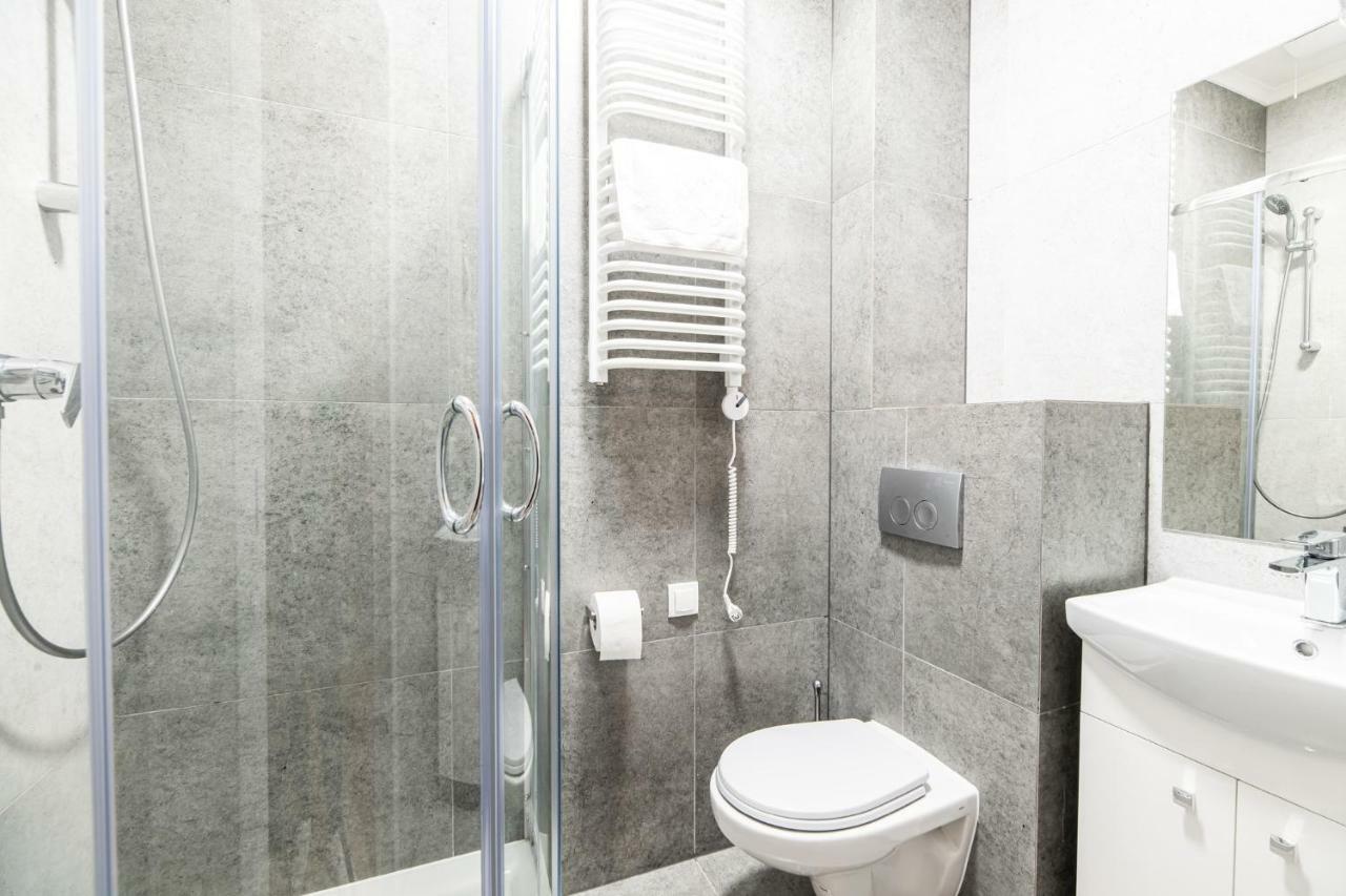 Lubomirskiego 23 Residence - Great Location, 10 Min To Main Square By Foot, Right Next To Main Rail And Bus Station Krasków Eksteriør bilde